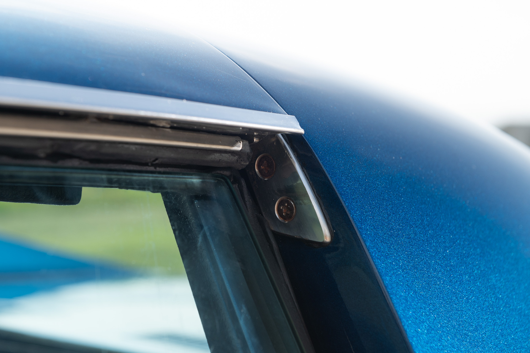 Exteriörbild på 1973 Corvette C3 Stingray (39)