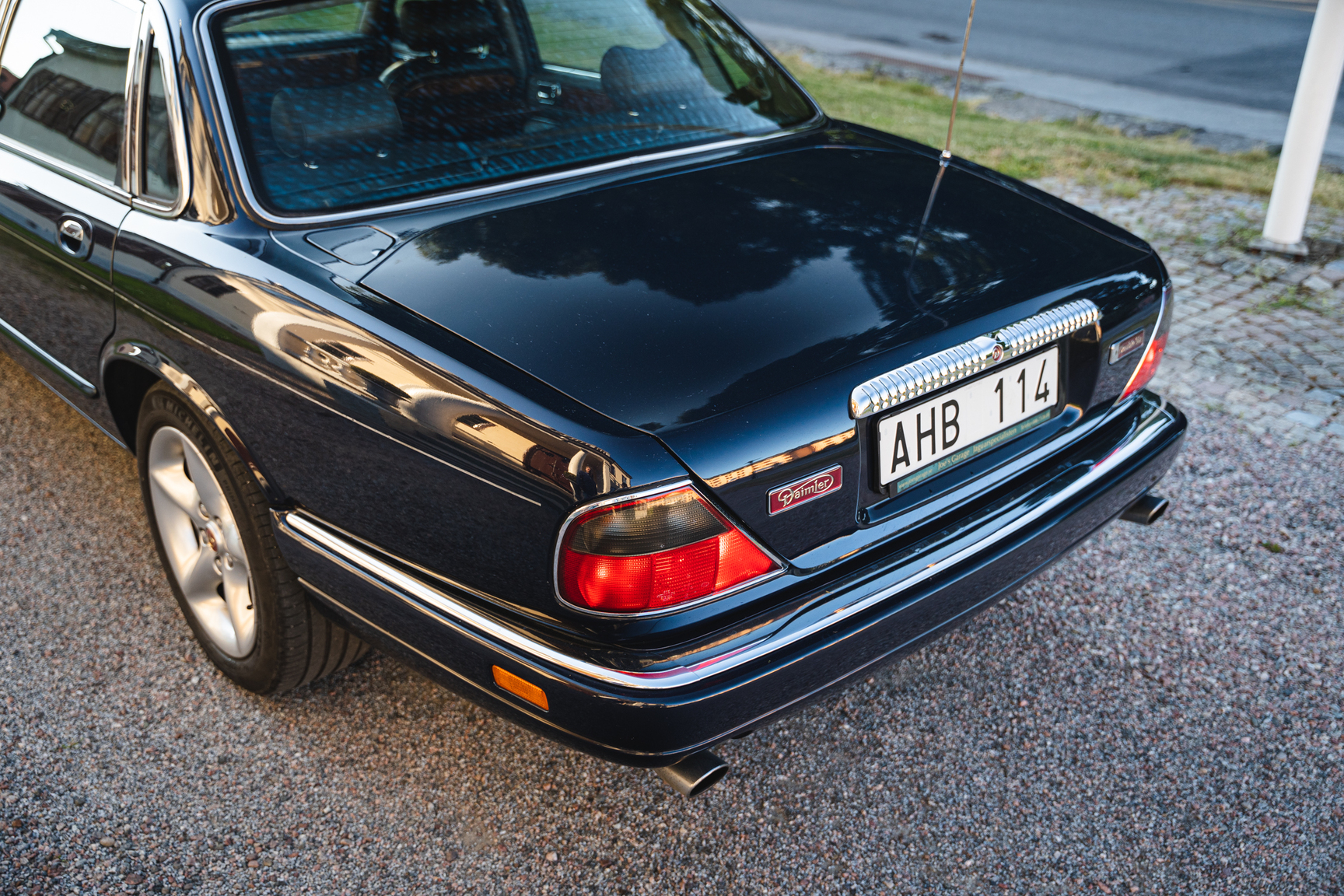 Exterior image of 1995 Jaguar XJ Double SIX