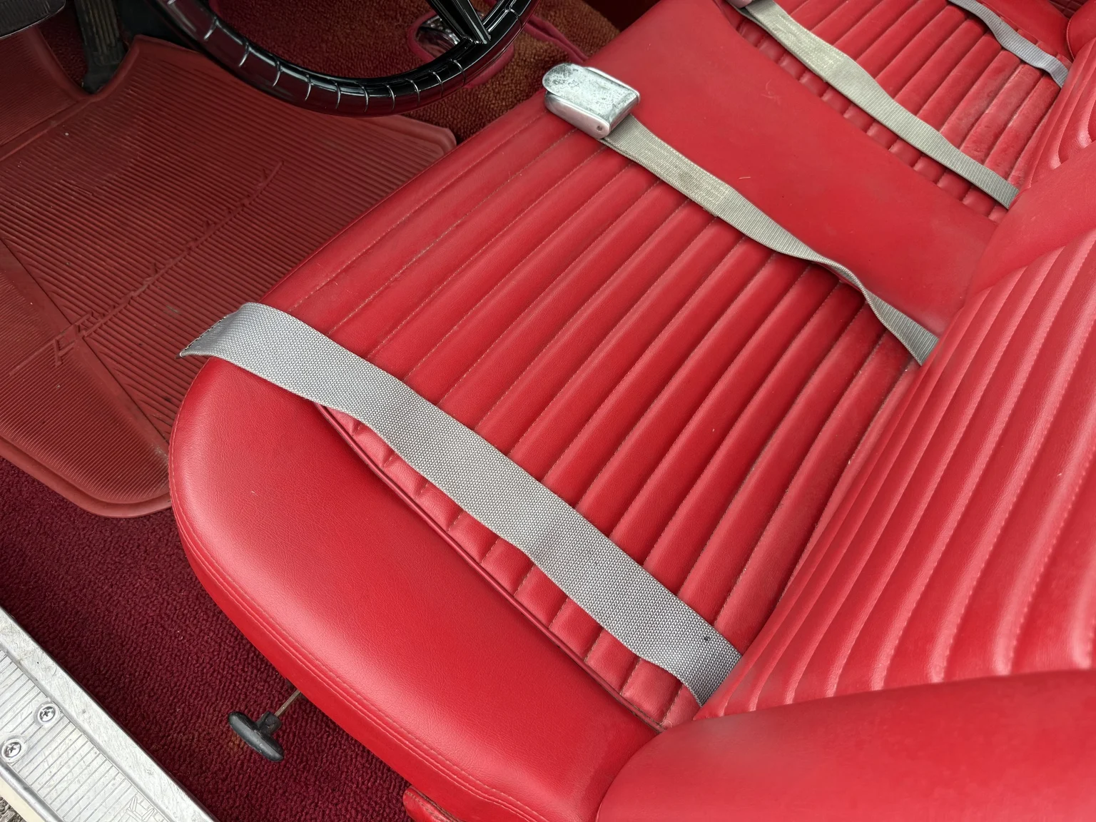 Innenraumfoto von 1957 Ford Thunderbird (6)