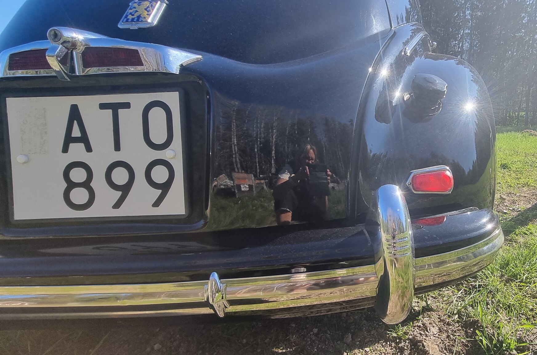 Exterior image of 1951 Peugeot 203 De Luxe