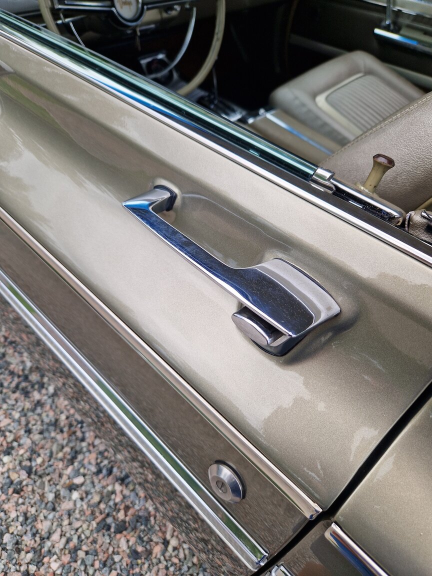 Exteriörbild på 1964 Dodge Polara 500