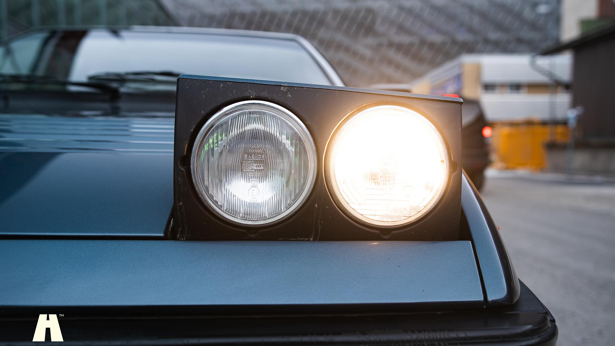 Exteriörbild på 1985 Ferrari Mondial Quattrovalvole Design by Pininfarina (18)