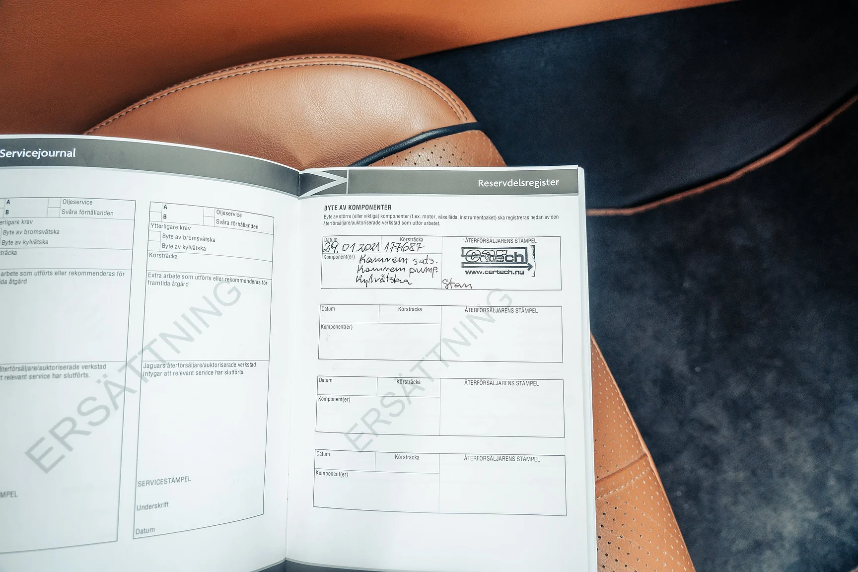 Documentation for 2012 Jaguar XJ (6)