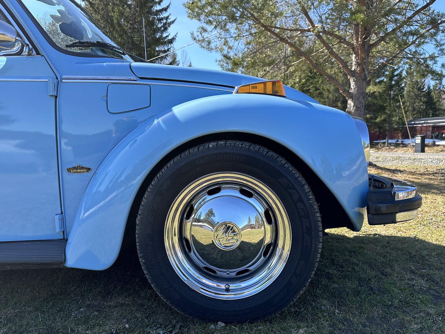 Exteriörbild på 1979 Volkswagen Beetle 1303 Käfer
