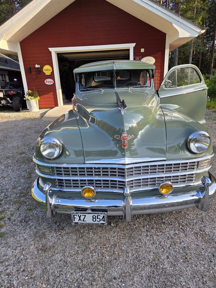 Exterior image of 1948 Chrysler Windsor Club Coupé