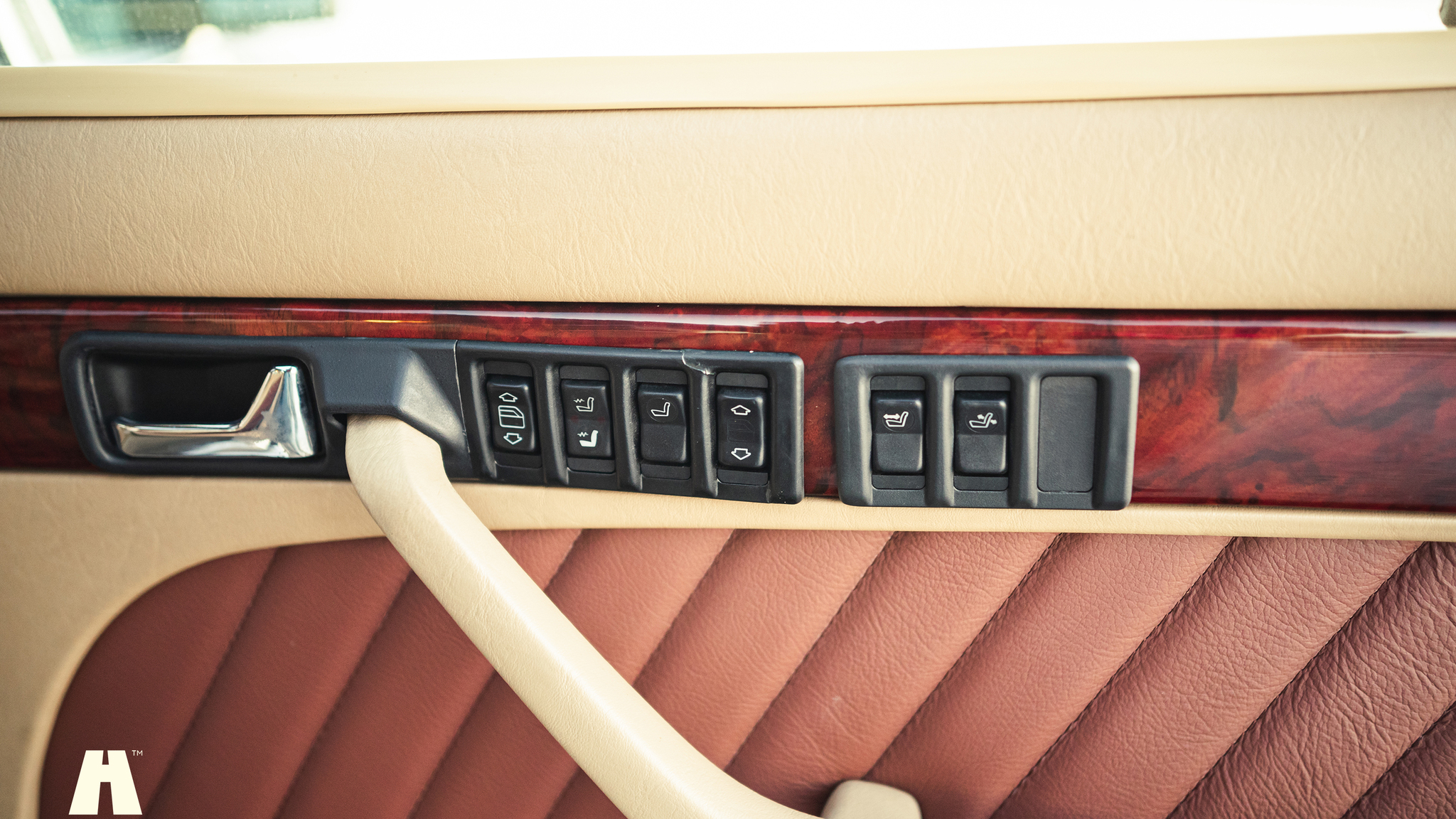 Interiörbild 1991 Mercedes 1000 SEL TRASCO