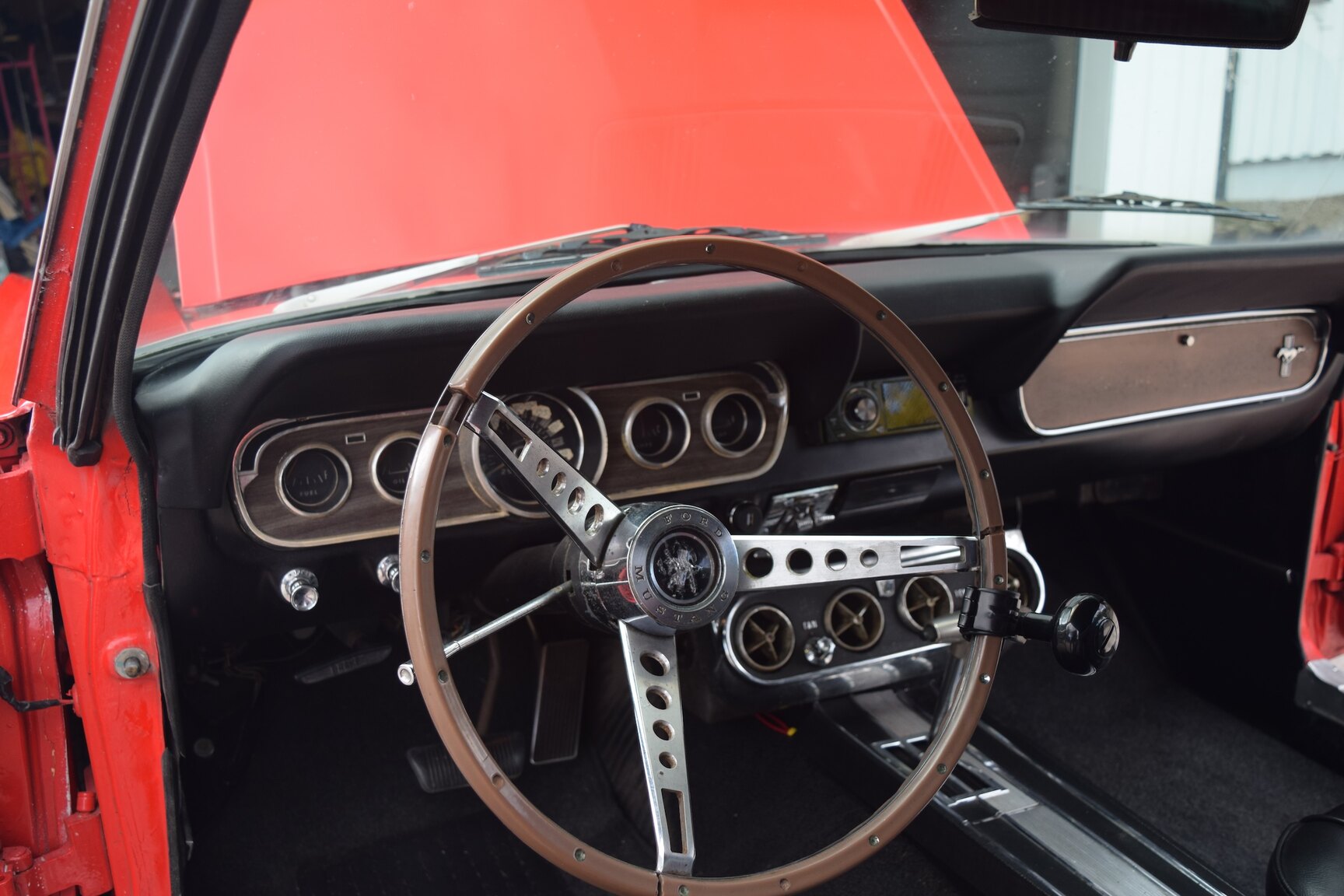 Innenraumfoto von 1965 Ford Mustang 