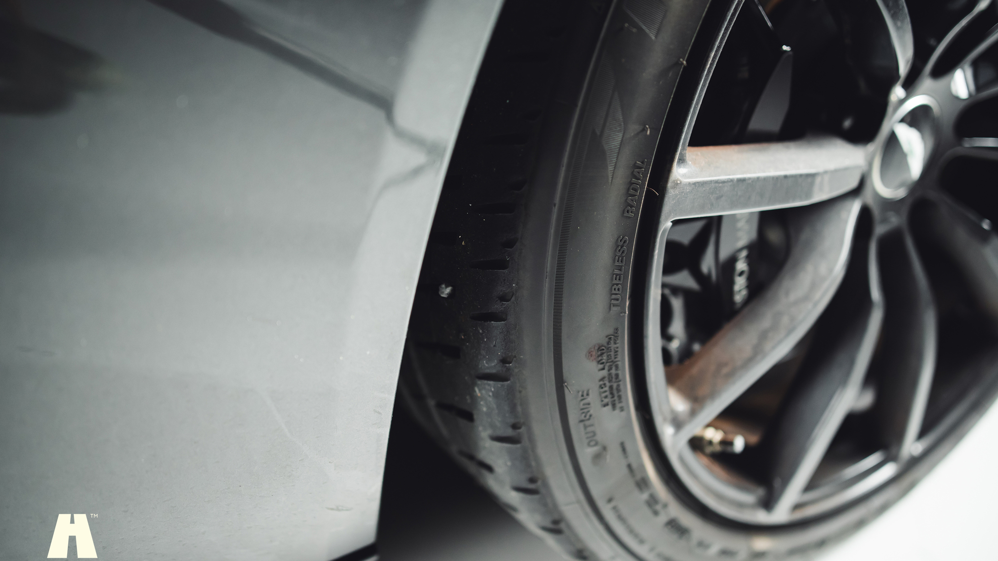 Aussenfoto 2019 Aston Martin DB11 AMR (33)