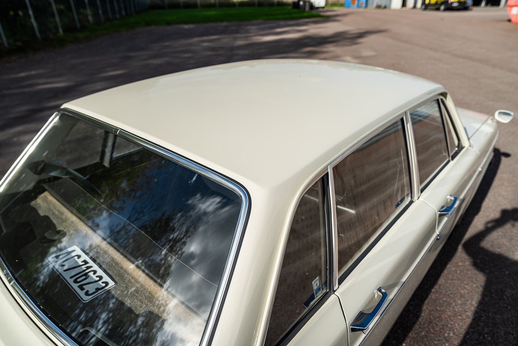 Exterior image of 1967 Volvo 144 1.8 