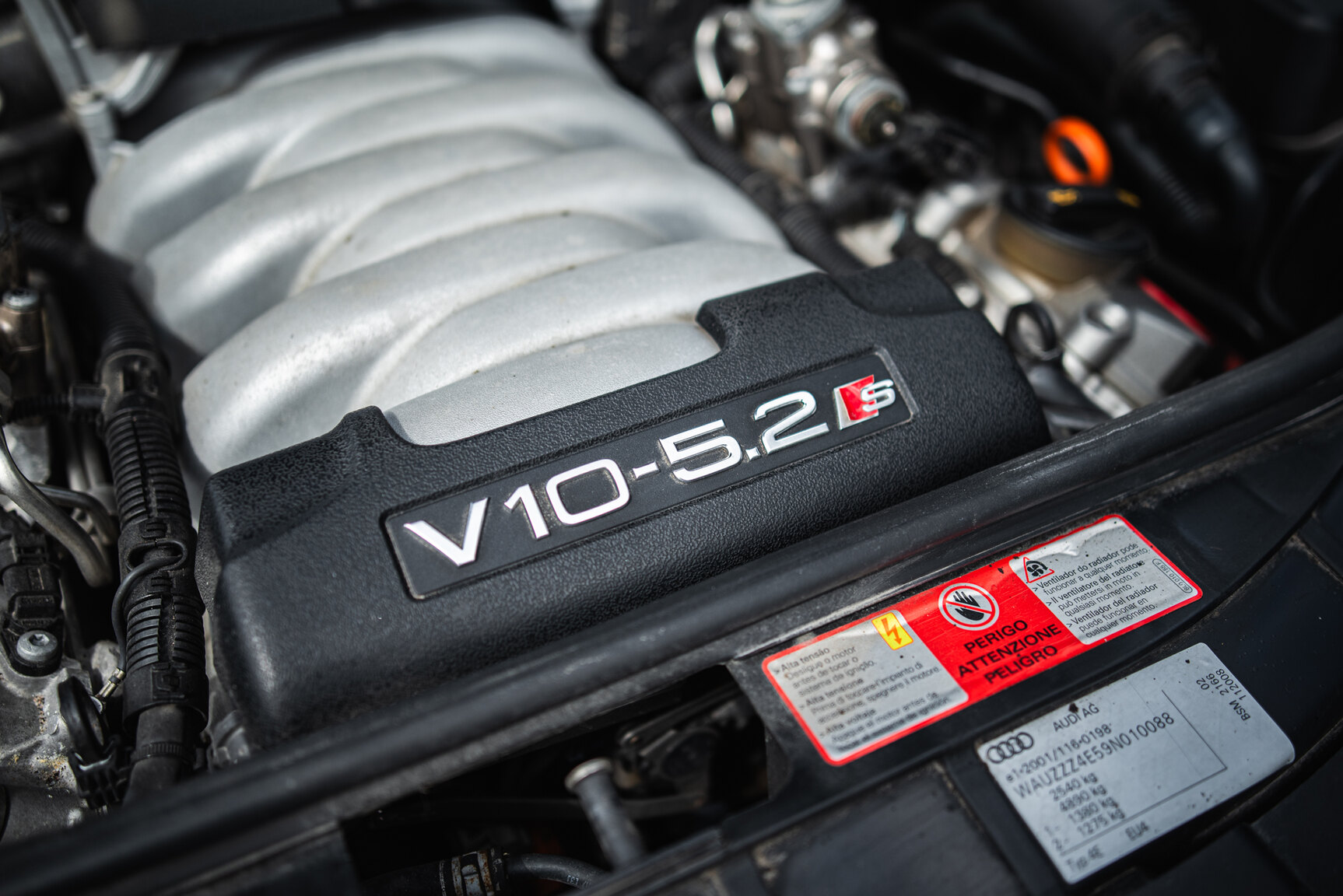 Image of 2009 Audi S8 5.2 V10 FSI Quattro mechanics