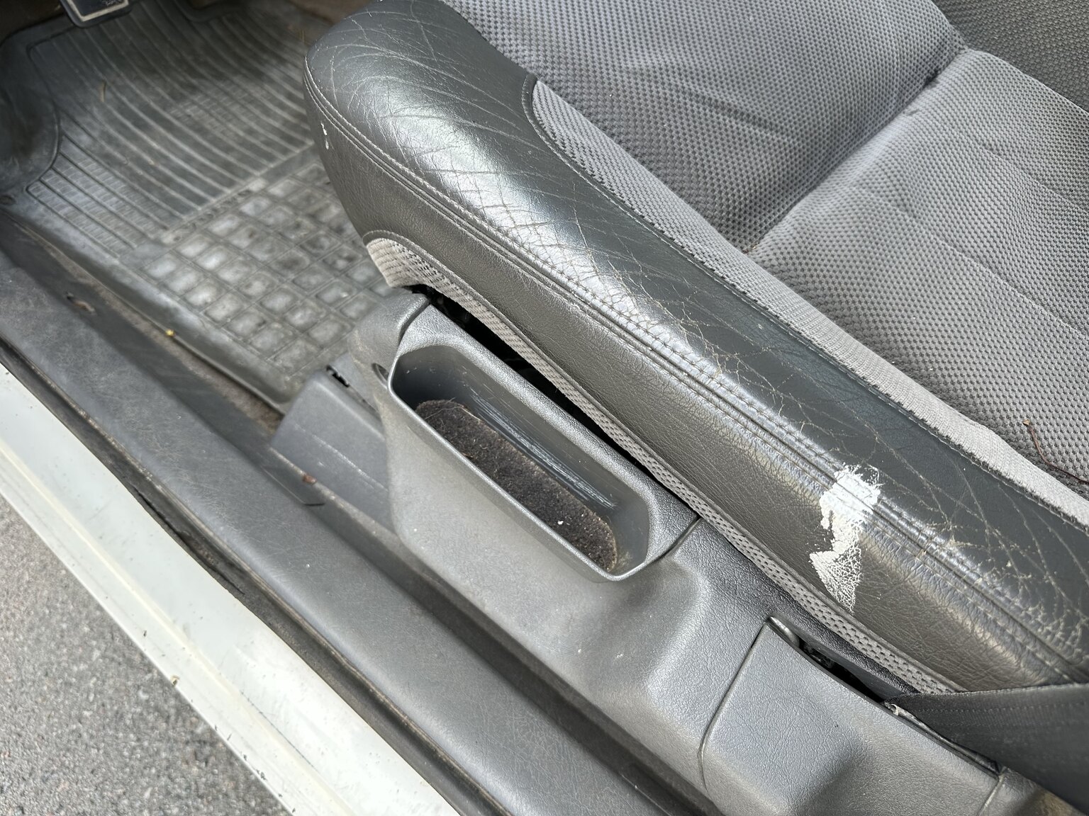 Innenraumfoto von 1998 Volvo 945