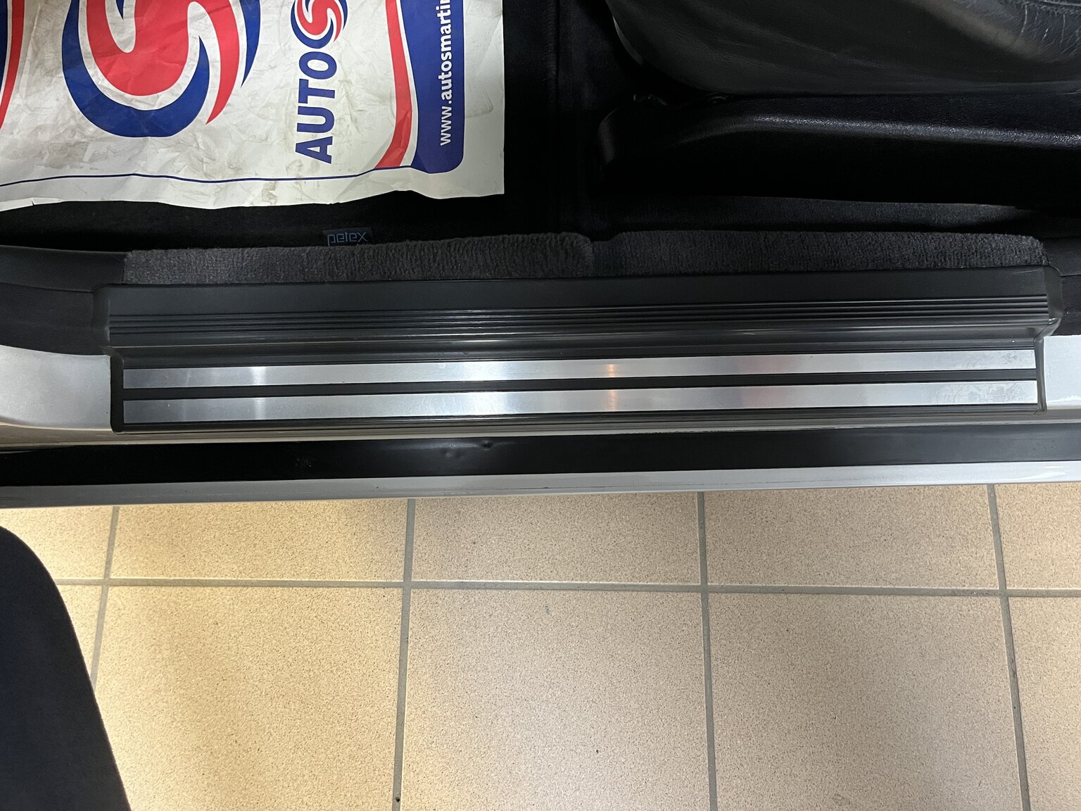 Interior image of 1998 Mercedes-Benz E55 AMG