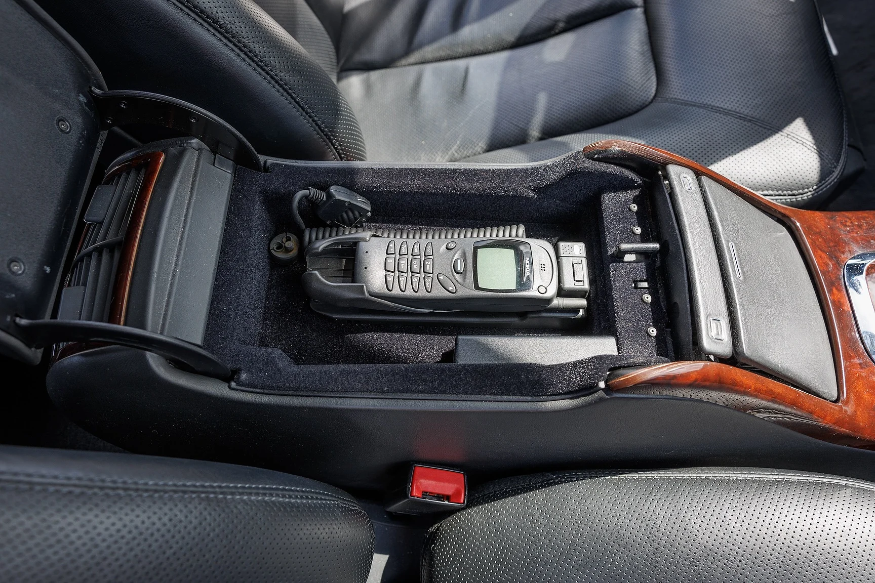 Interiörbild 2000 Mercedes-Benz CL 600 (78)