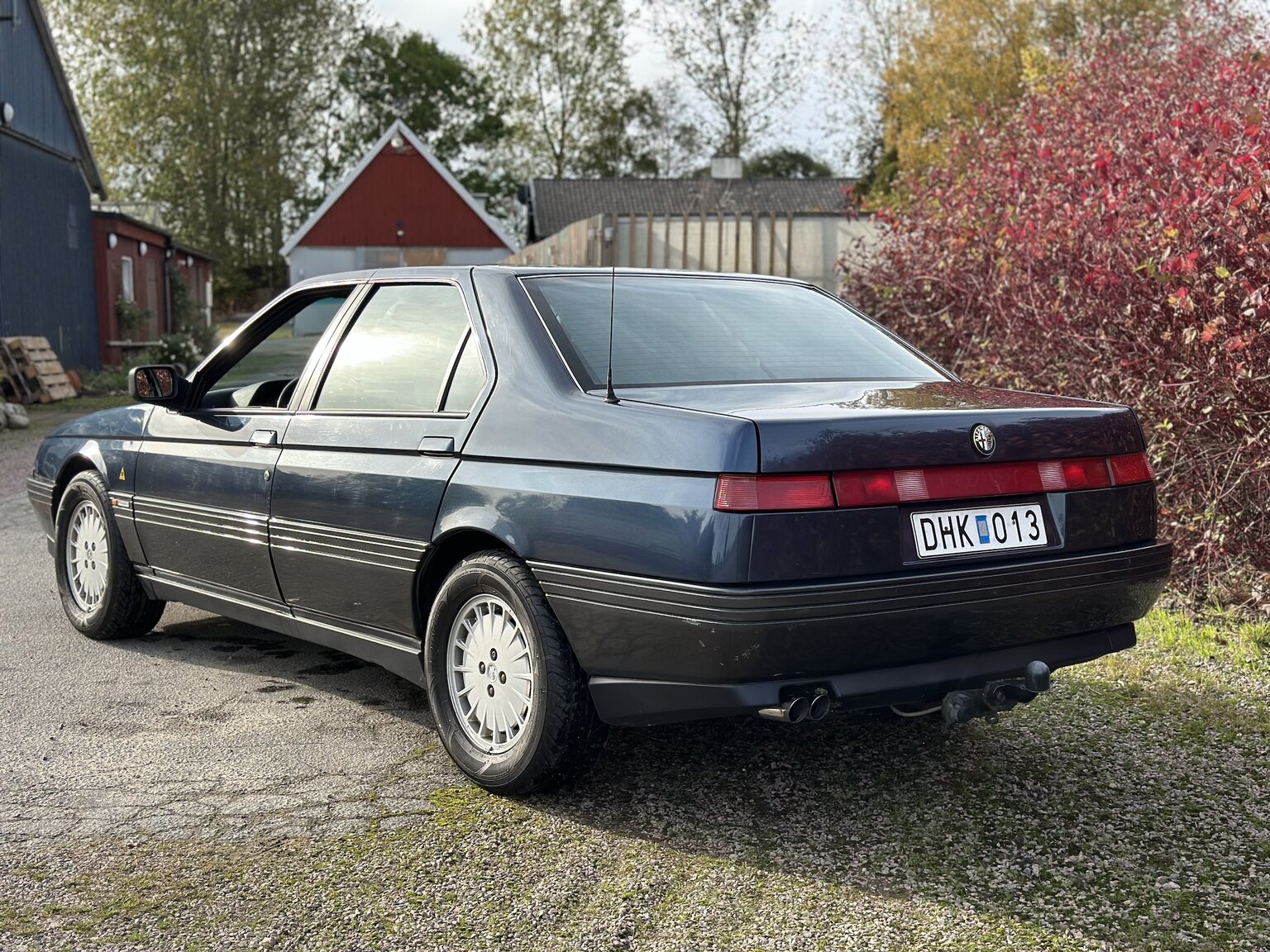 Exterior image of 1994 Alfa Romeo 164