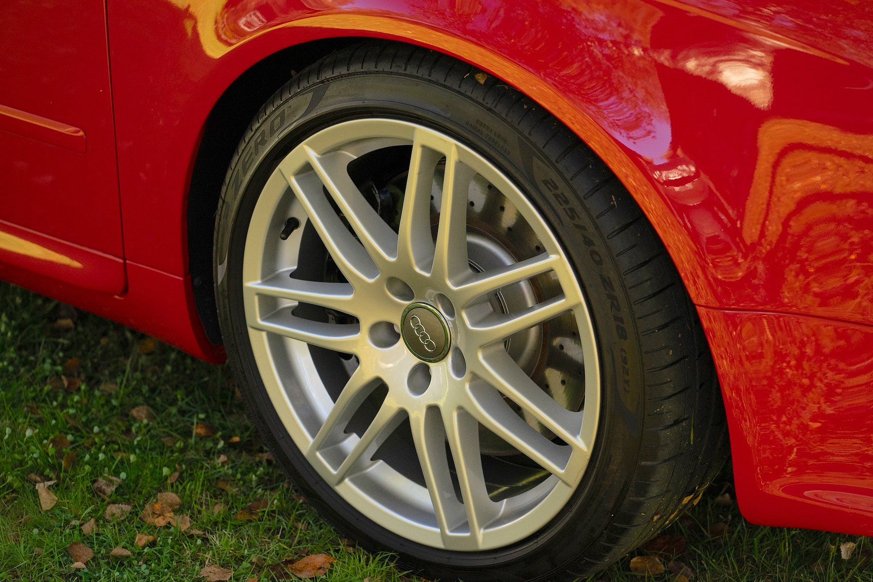 Exterior image of 2007 Audi  S4 quattro 4.2 V8 manuell