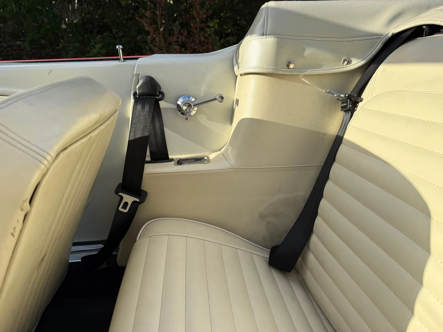 Interiörbild 1965 Ford Mustang Cabriolet (40)