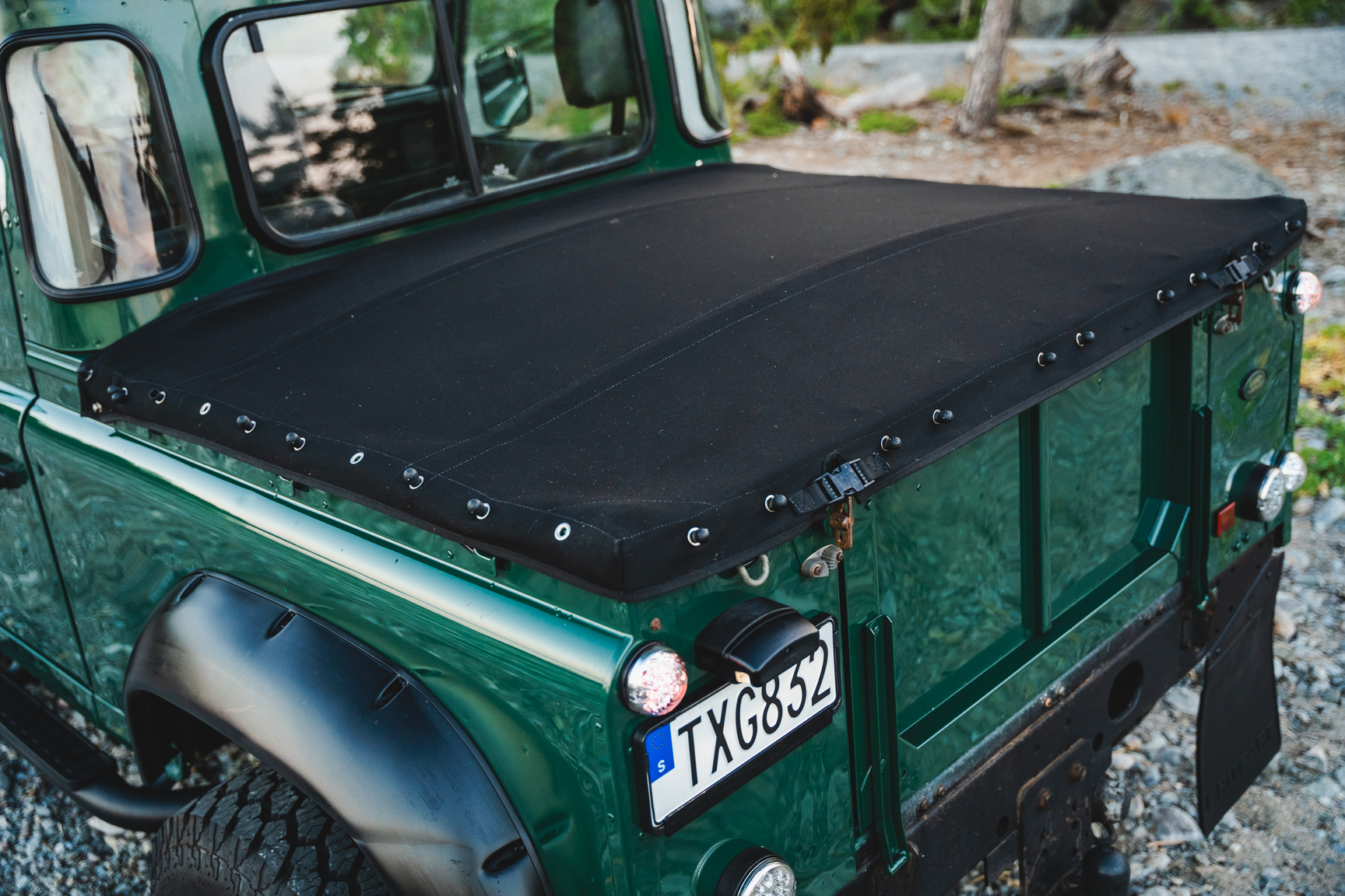 Exteriörbild på 2003 Land Rover Defender TD5 90 Pickup (37)