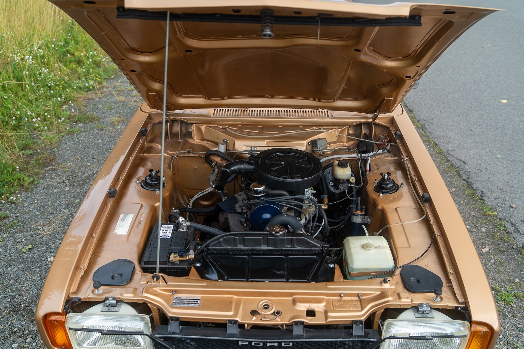 Image of 1975 Ford Capri 1600 mechanics