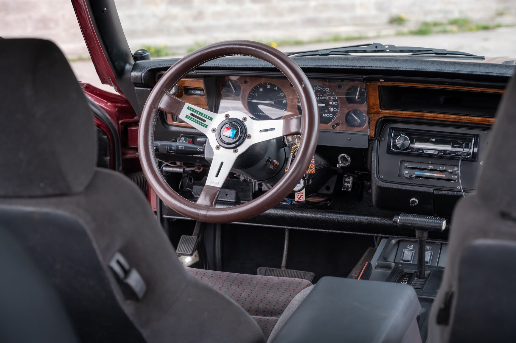 Interior image of 1981 AMC Eagle SX/4  (16)
