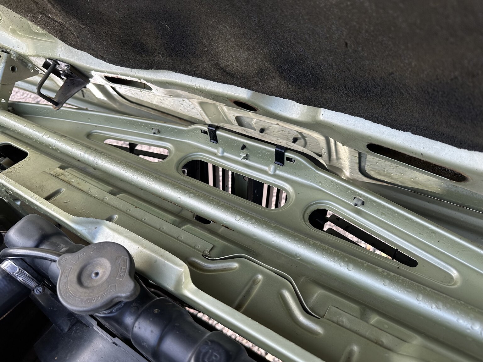 1980 BMW 320i E21, Mekanik