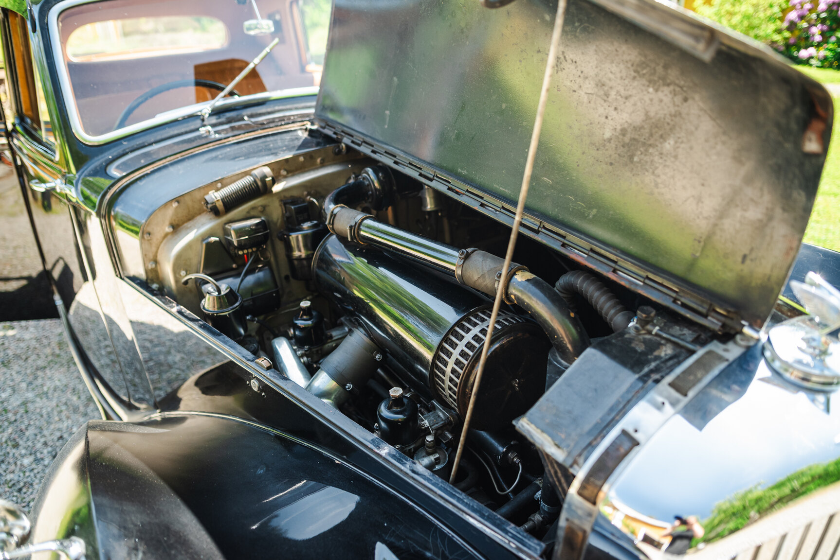 Image of 1950 Bentley 4 1/4 Litre mechanics