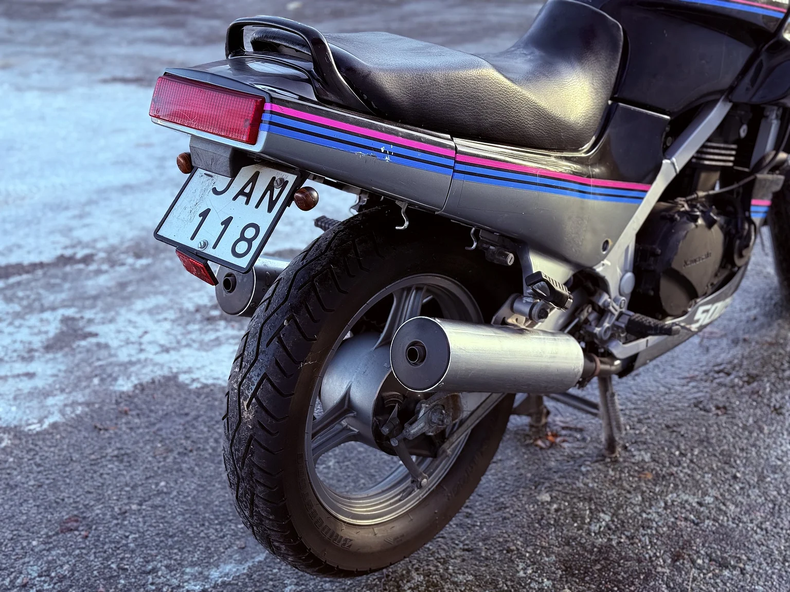 Exteriörbild på 1991 Kawasaki EX500 Ninja (5)