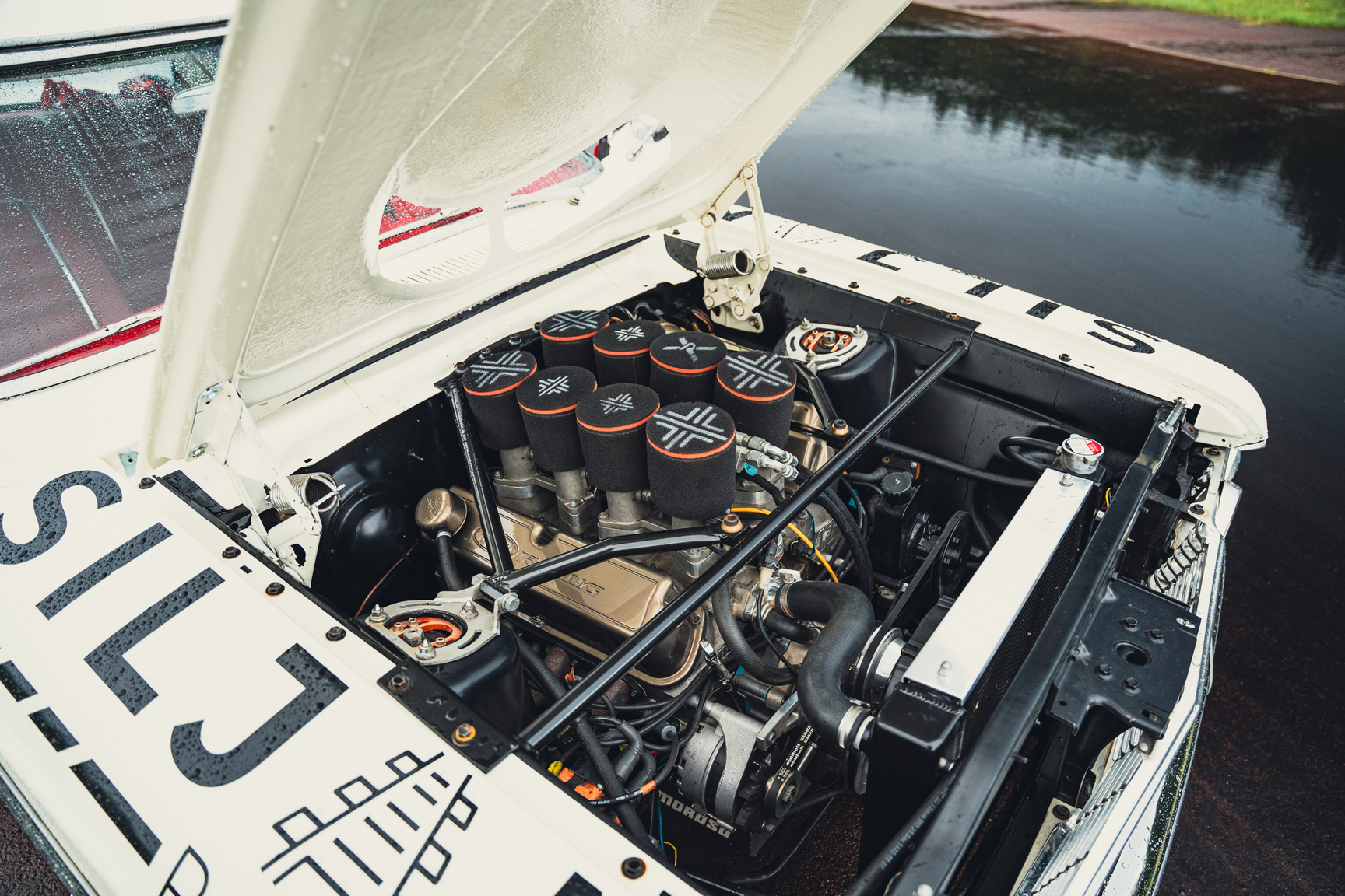 Image of 1964 Ford Fairlane 500 Sport Coupé mechanics (1)