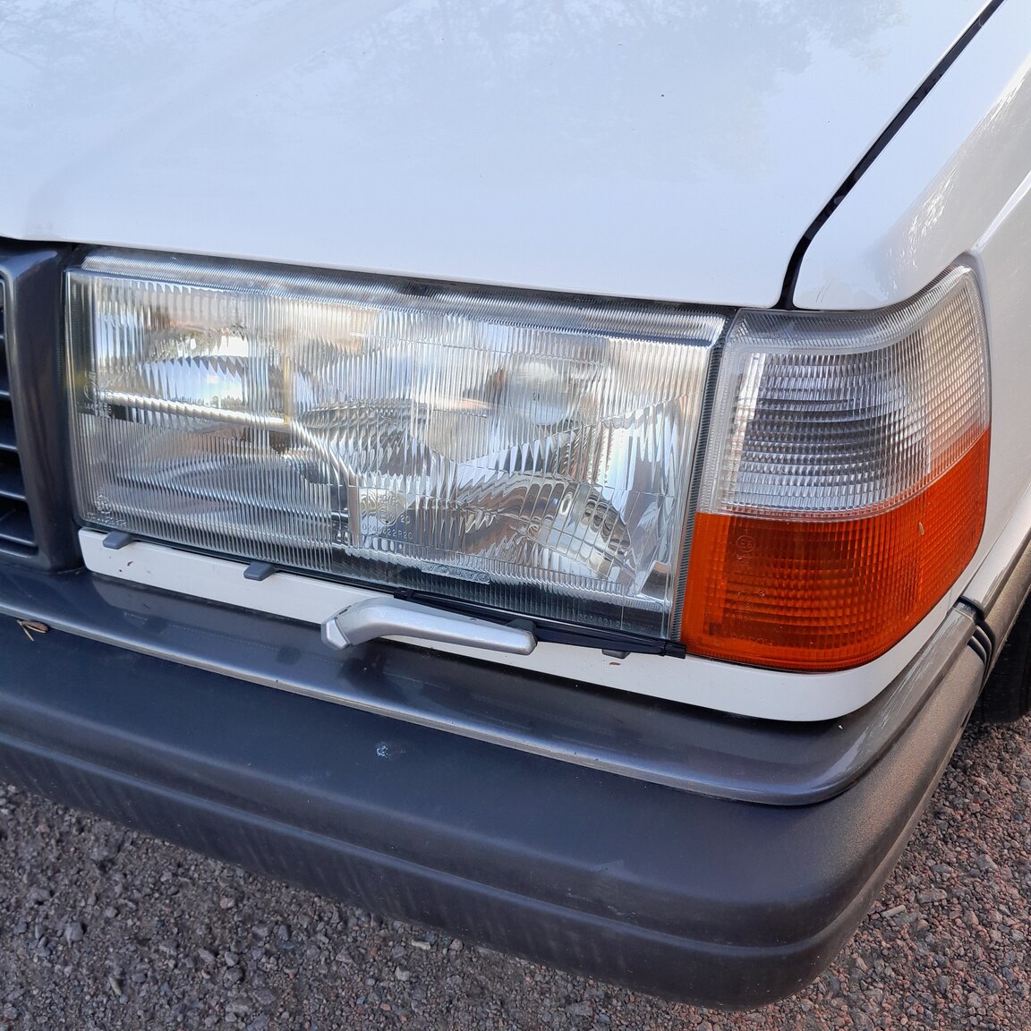 Exteriörbild på 1992 Volvo 944 GL SE