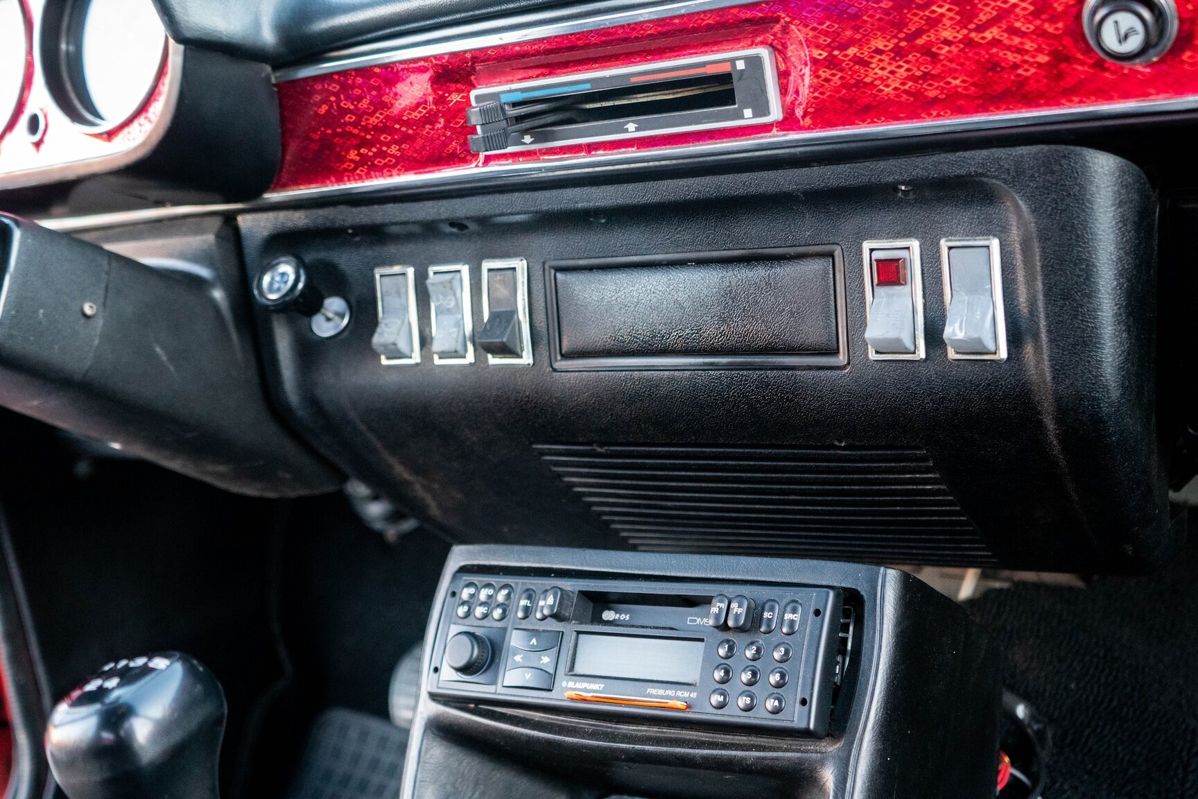 Innenraumfoto von 1972 Ford Escort 1300 L