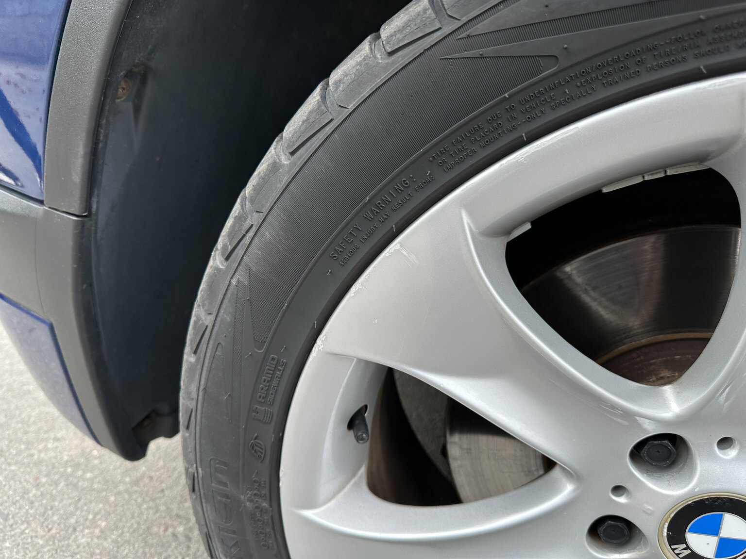 Exterior image of 2005 BMW X5 4.8iS E53 LCI