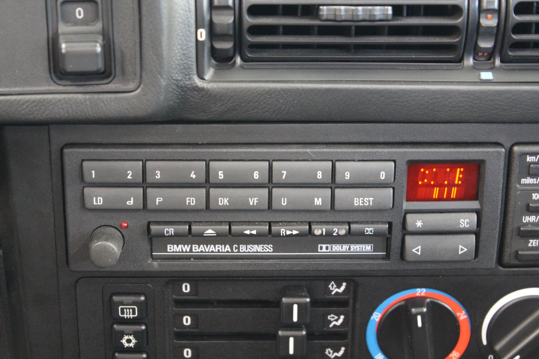 Innenraumfoto von 1996 BMW 540i Touring "No Reserve Auction"