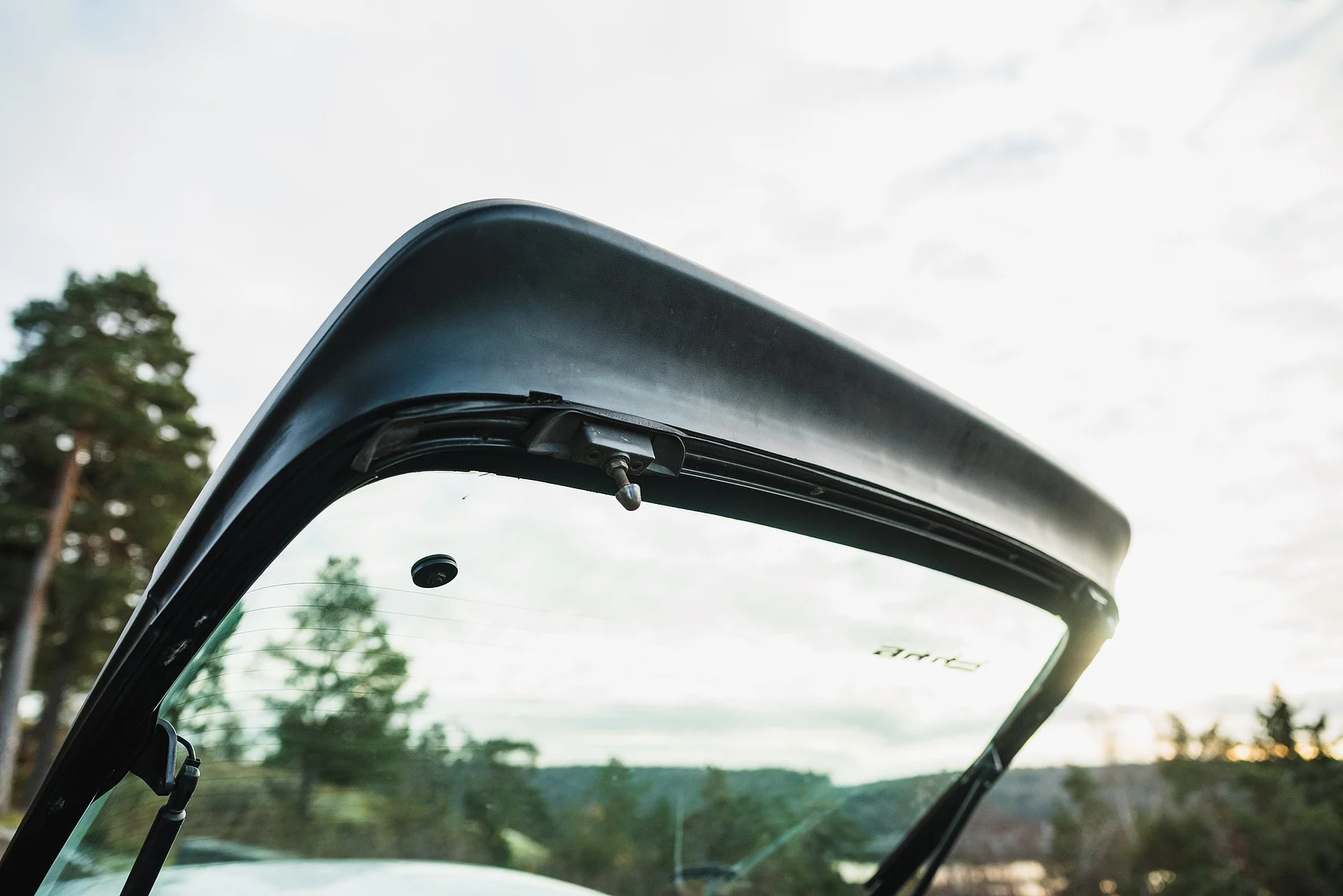 Interior image of 1986 Porsche 944R (65)