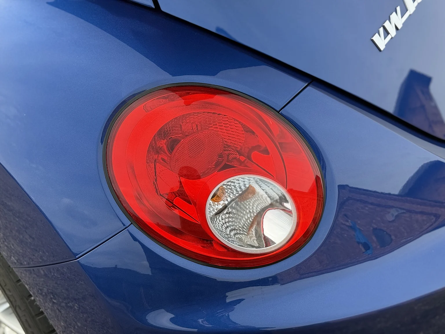 Exterior image of 2007 VW Beetle 1600 Cabriolet  (27)