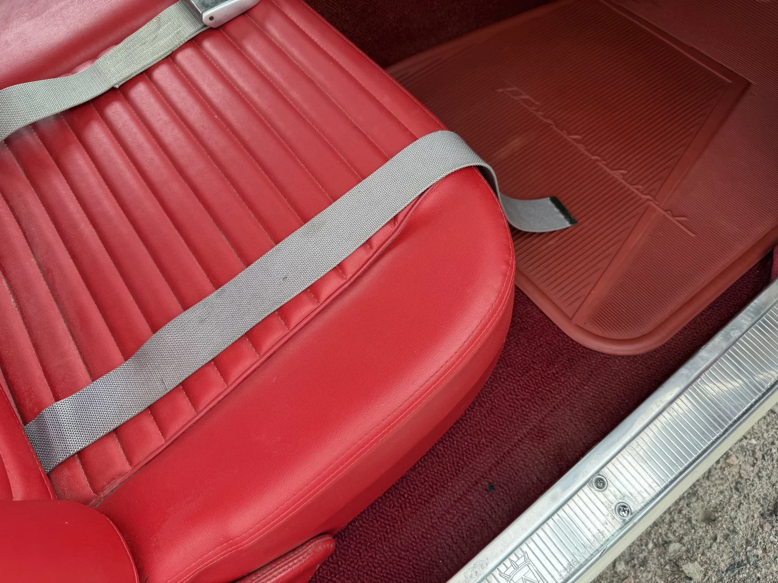 Innenraumfoto von 1957 Ford Thunderbird (31)