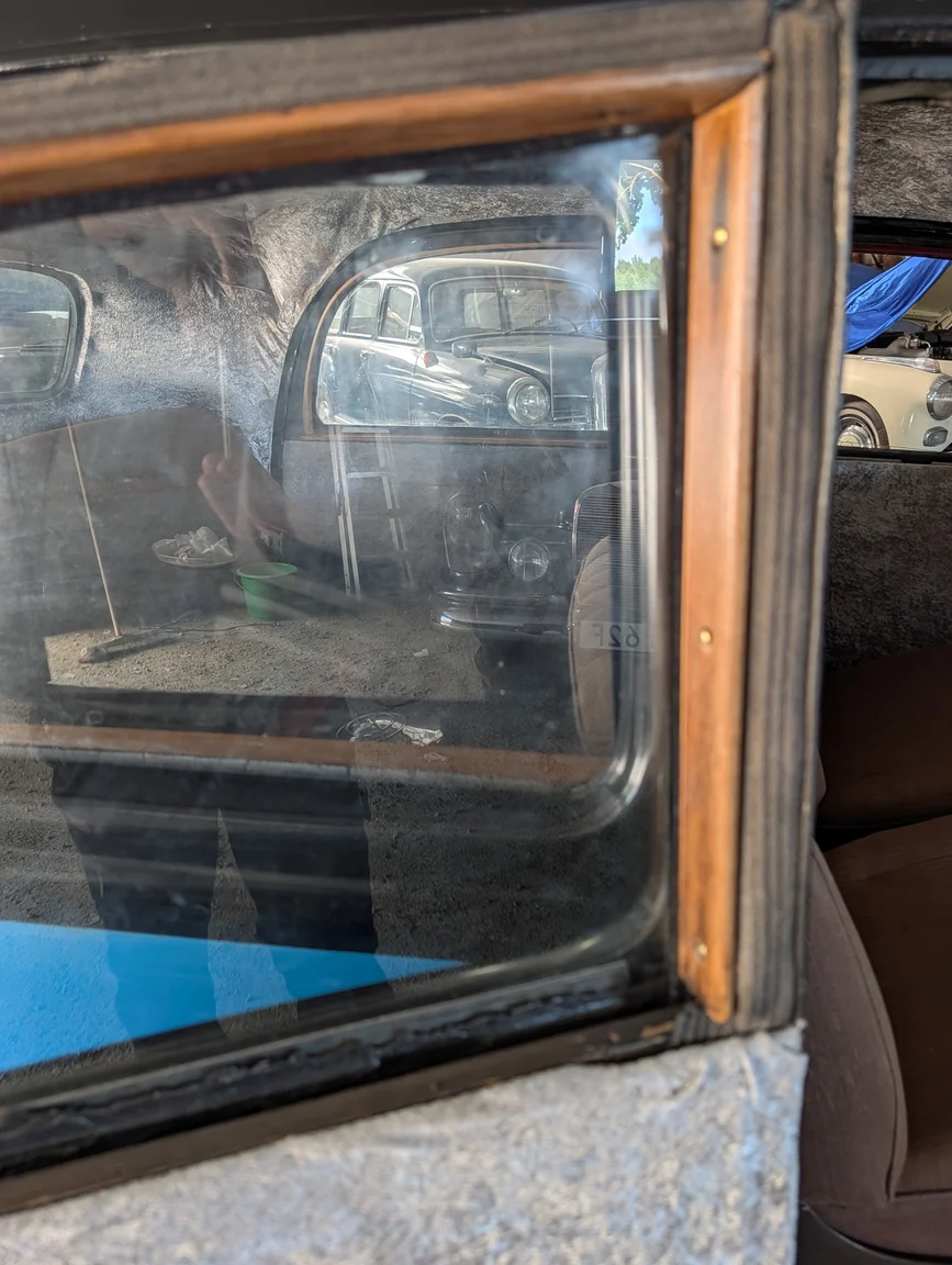 Interior image of 1938 Mercedes-Benz 170 V  Sedan (22)