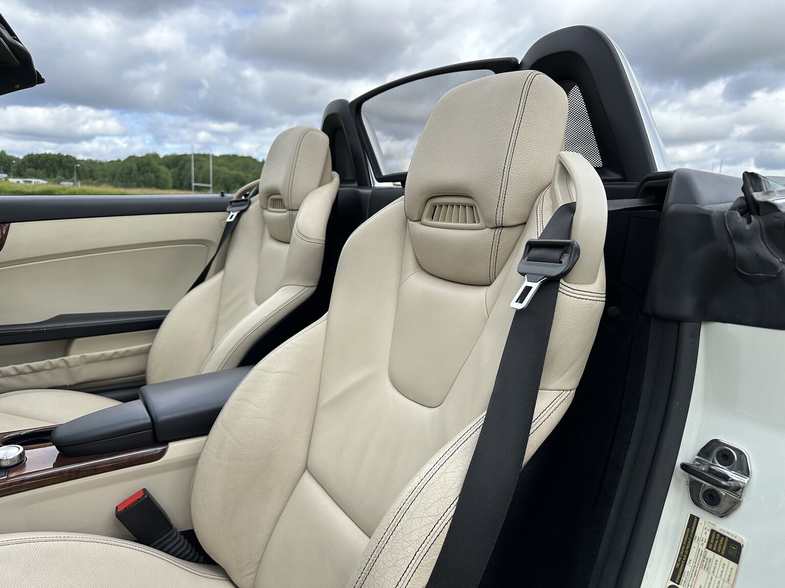 Interior image of 2012 Mercedes-Benz SLK 350