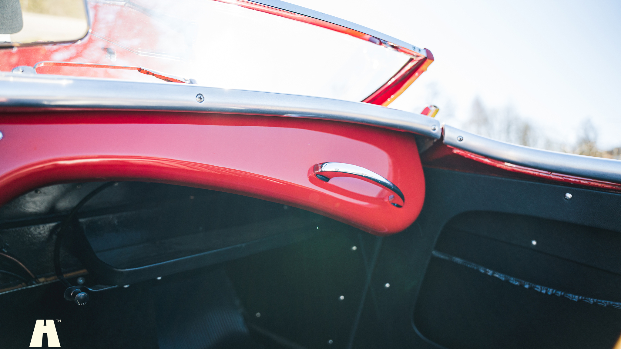 Interior image of 1954 Austin Healey 100 BN1 (19)