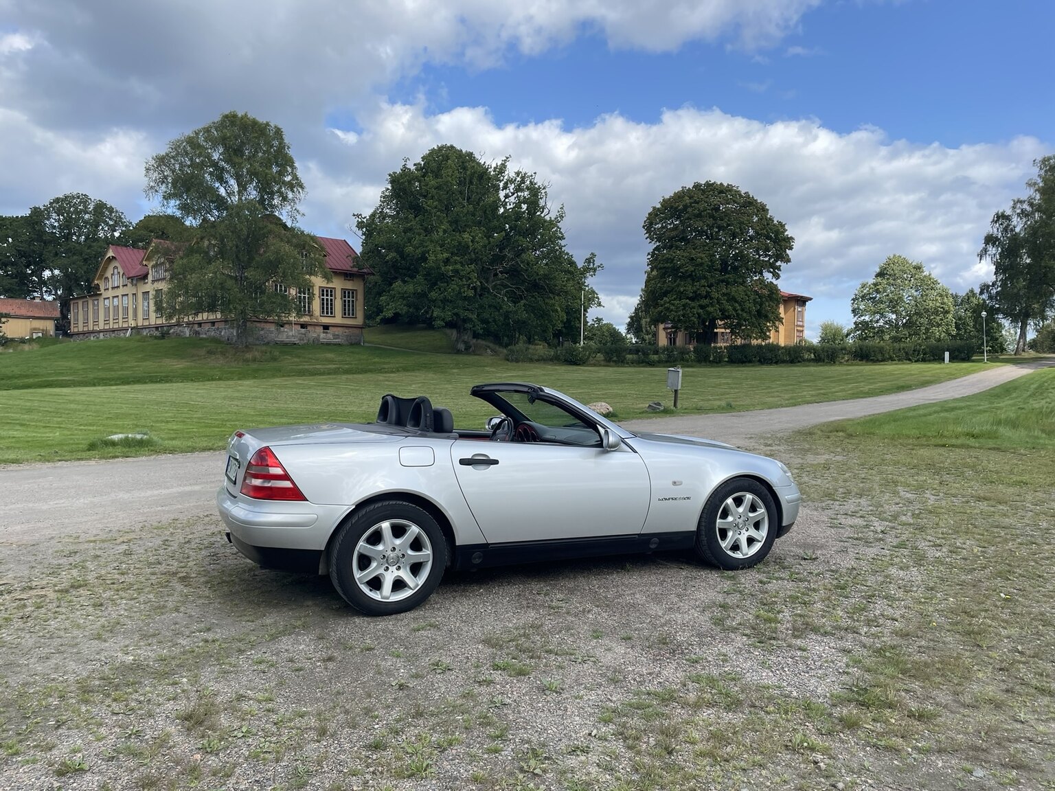Aussenfoto 1998 1998 MERCEDES BENZ SLK 230 