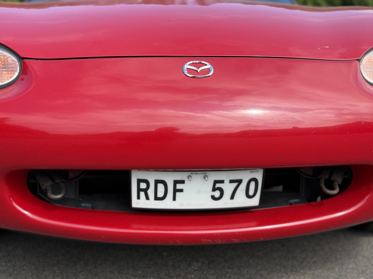 Exteriörbild på 1999 Mazda MX-5