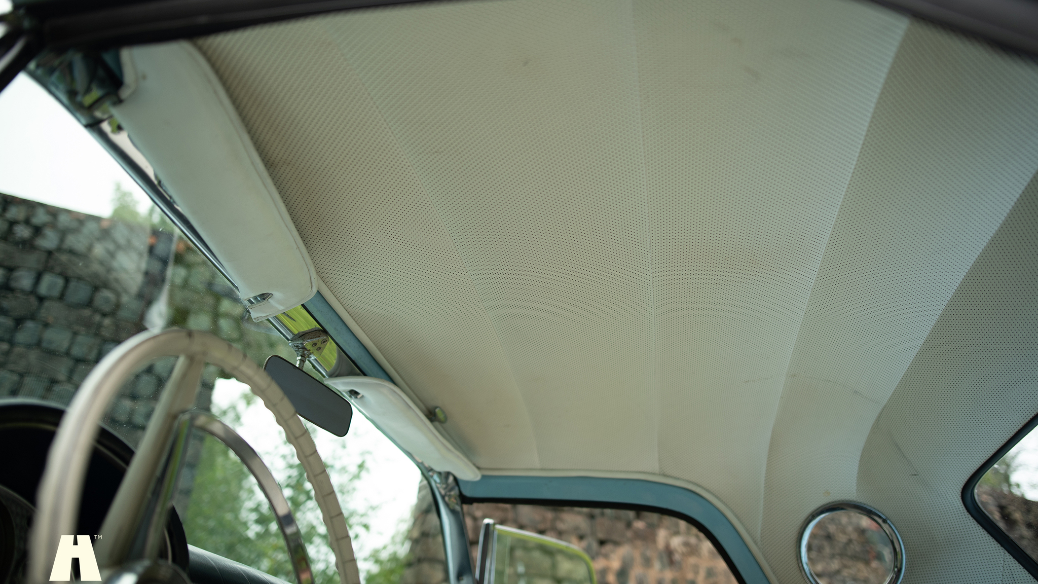 Interior image of 1957 Ford Thunderbird D-Code