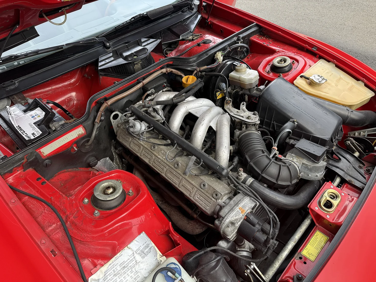 Image of 1984 Porsche 944 Targa mechanics (3)