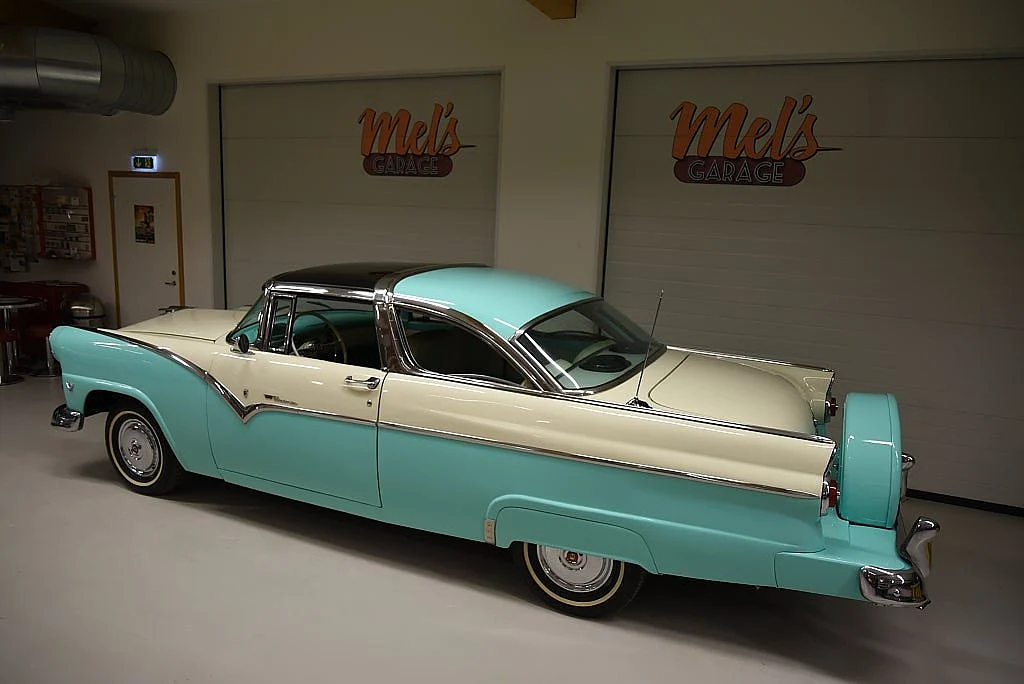 Bild von 1955 Ford Fairlane (11)