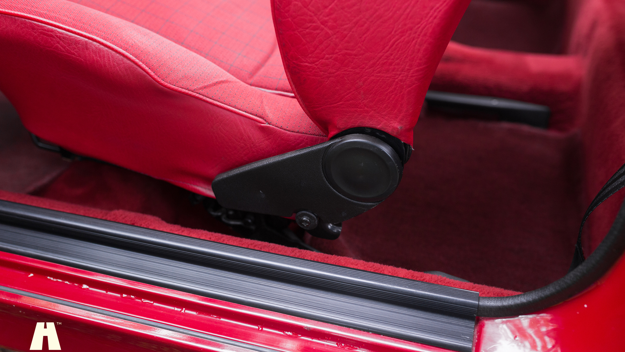 Interior image of 1988 Volkswagen Golf GTI Cabriolet