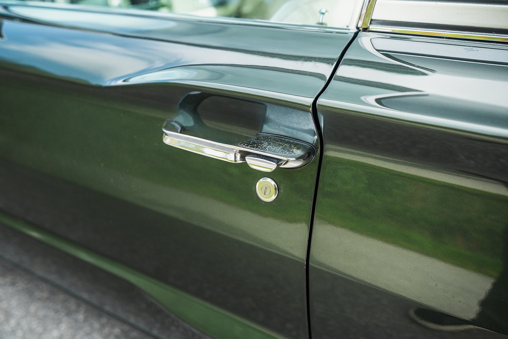 Exterior image of 1966 Ford Thunderbird Town Hardtop