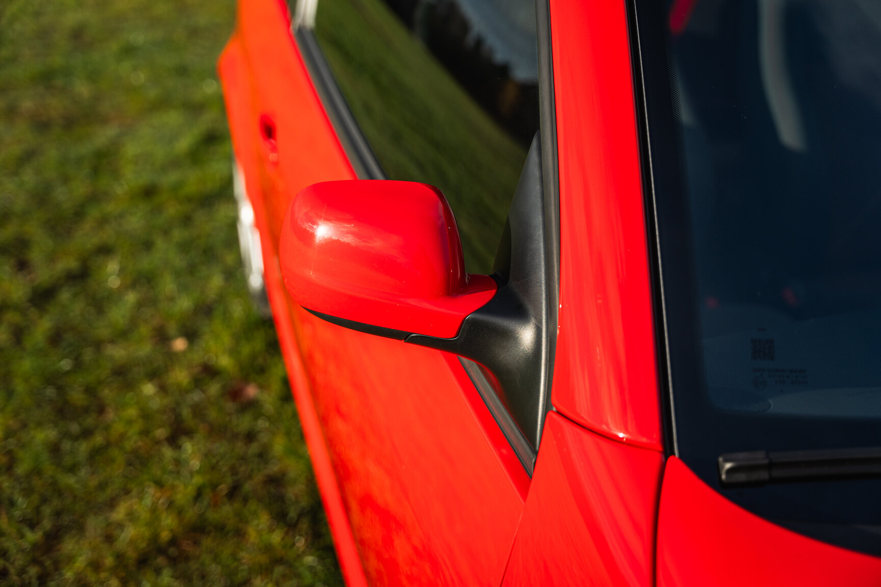 Exterior image of 2001 VW Lupo GTI