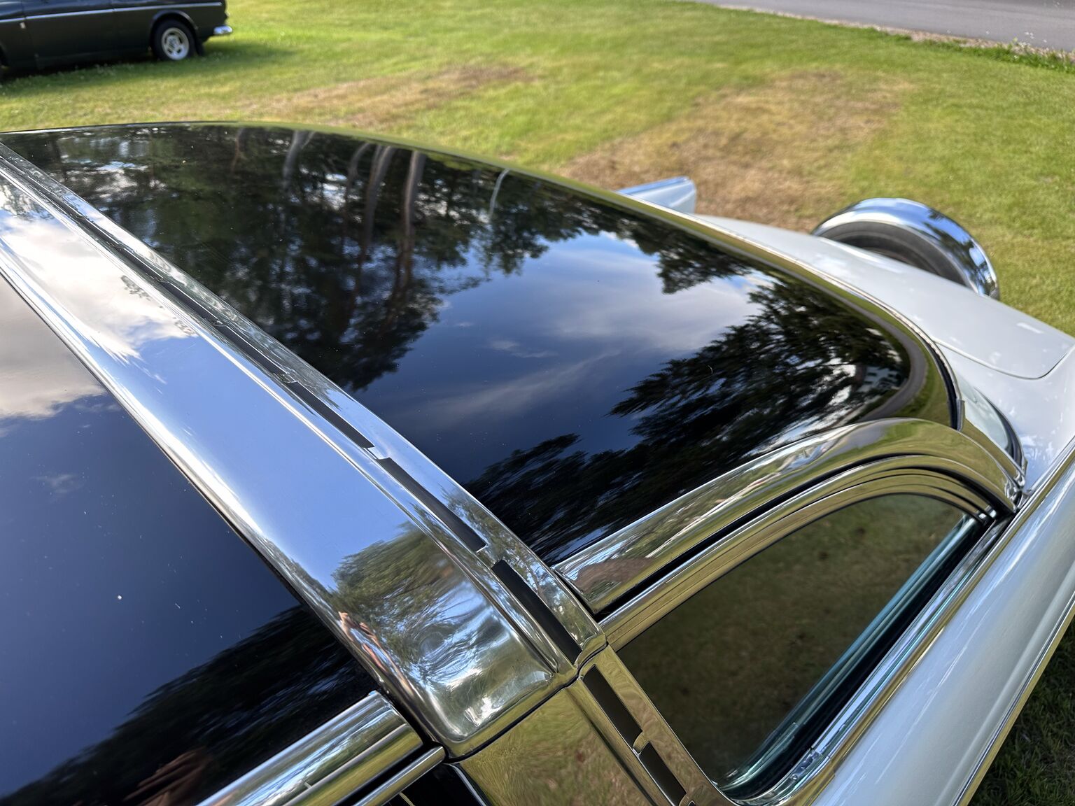 Exteriörbild på 1955 Ford Fairlane Crown Victoria