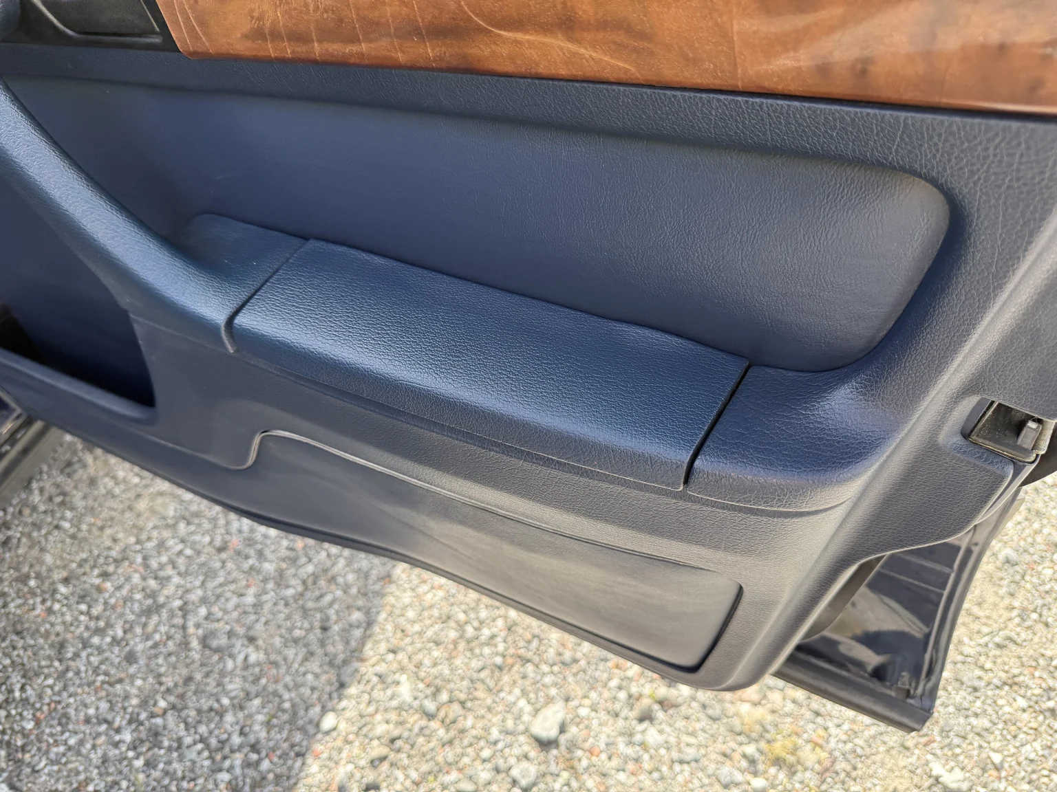 Innenraumfoto von 1990 BMW 750i (88)