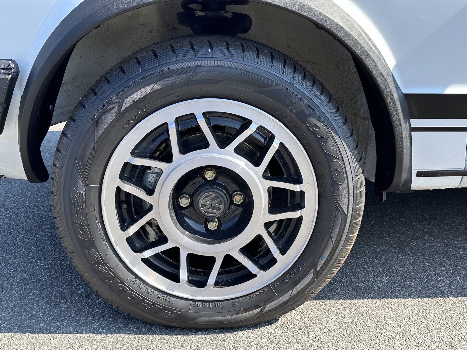 Exteriörbild på 1984 Volkswagen Golf GTI 