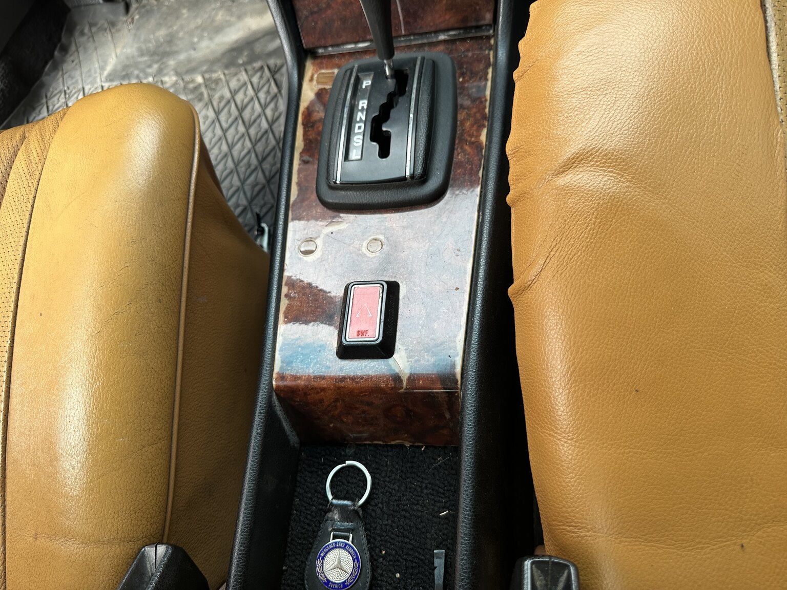 Innenraumfoto von 1977 Mercedes-Benz 280 CE