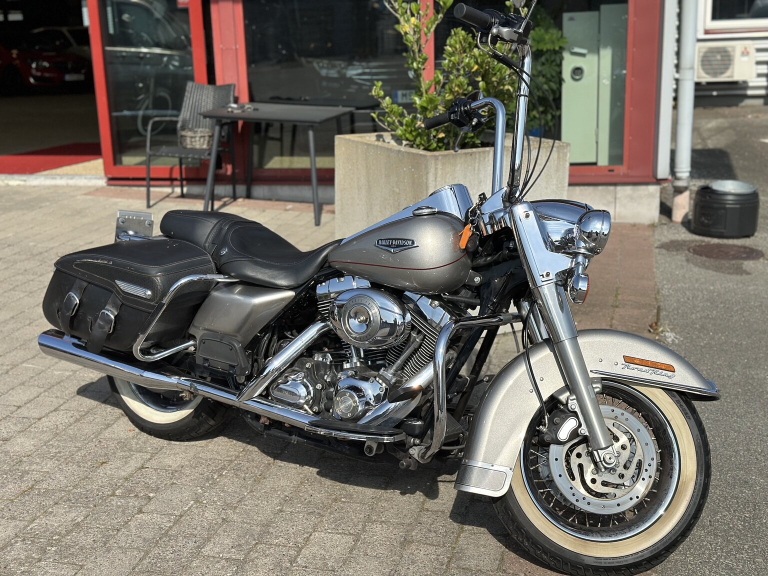 Exteriörbild på 2007 Harley-Davidson Road King Classic
